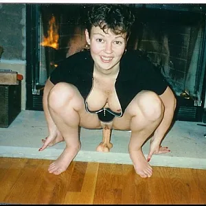 Horny milf Galeriebild
