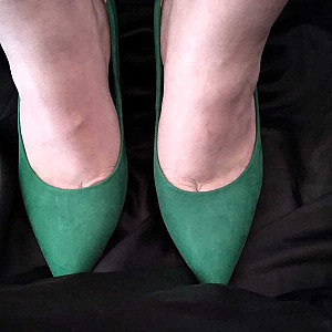 Sexy high heels in green gallery image