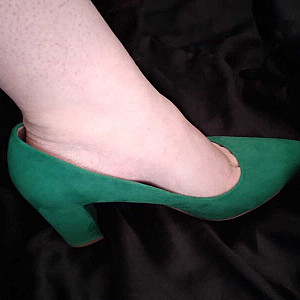 Sexy high heels in green gallery image