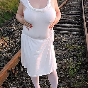 In weiß auf Schienen mit NS Galeriebild