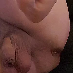 Toes and Balls Galeriebild