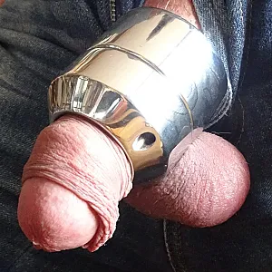 chubby cock lock gallery image