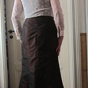 Allerlei , Miederwäsche , Bluse und Rock Galeriebild
