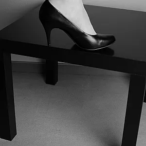 Shoes gallery image