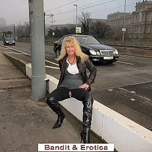 leggins ouvert gallery image
