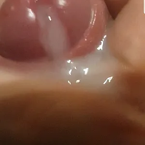 cumshot gallery image