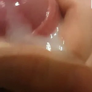 cumshot gallery image