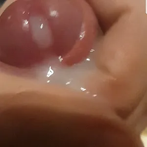 cumshot gallery image