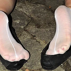 Ballerinas Feinfüßlinge Fotze und Arsch Galeriebild