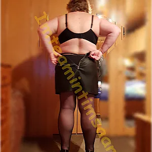 Das erste Bild von Imteamintimsaar's Galerie - Strip nur für mich (Teil 1)