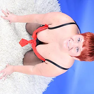 Photo shoot in erotic outfit gallery image