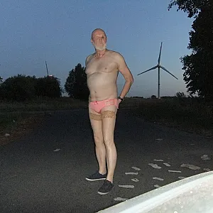 gestern Abend outdoor Galeriebild