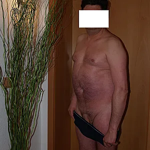 Weekend gallery image