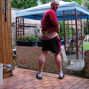 First image of bobo46's Gallery - in the garden