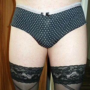 black yellow fun gallery image
