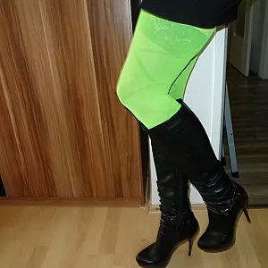black yellow fun gallery image