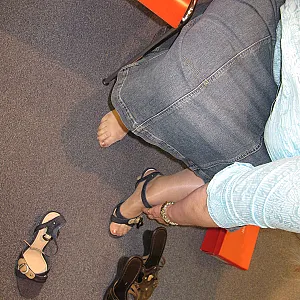 Heimlich im Schuhgeschäft Galeriebild