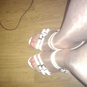 bounded myself dressed in nylons gallery image