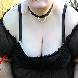 Das Luder in Alltagsklamotten Galeriebild