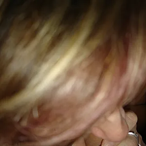 Sooooo horny again gallery image