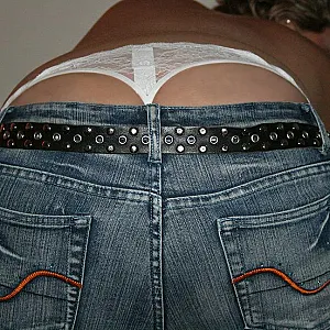 Jeans gallery image