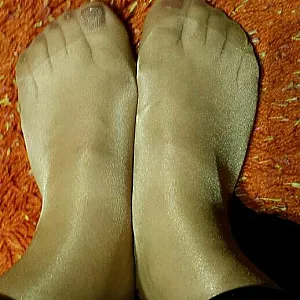 we, nylons, feets and heels gallery image