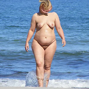 getting hot in the sun gallery image