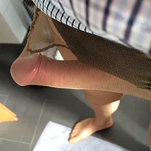 Mal wieder Lust auf eine zarte Strumpfhose gehabt Galeriebild