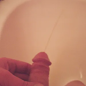 Unter der Dusche muß ich immer Galeriebild
