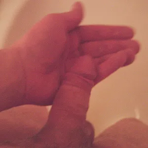 Unter der Dusche muß ich immer Galeriebild