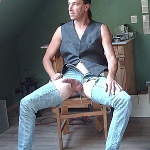a bit to short and tight gallery image