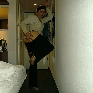 Crossdressing gallery image
