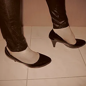 Heels + Ballerinas gallery image
