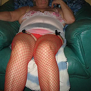 naughty dominoes gallery image