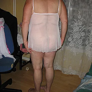 naughty dominoes gallery image