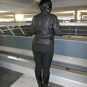 p.girl dressed gallery image