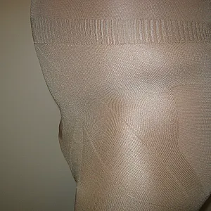 Hi-waist nylon long leg girdle Galeriebild