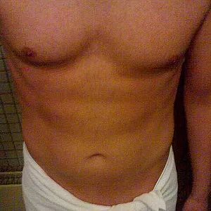 sein bauch und andere teile, grins Galeriebild