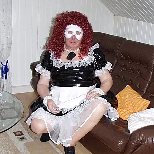 maid Pimper 2 gallery image