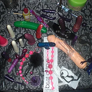 Dildo Show gallery image