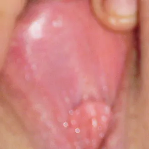 please cum on my pics gallery image