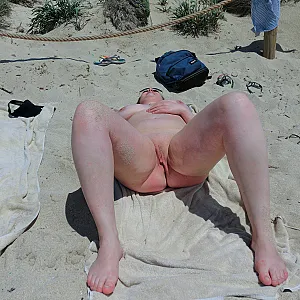 Ehestute nackt am Meer Teil 1 Galeriebild