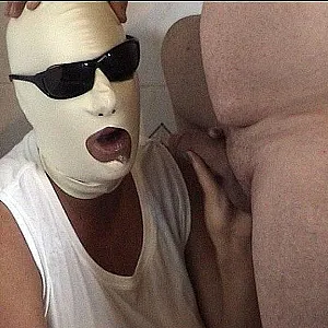 Peeing, sucking and jerking off part 2 gallery image
