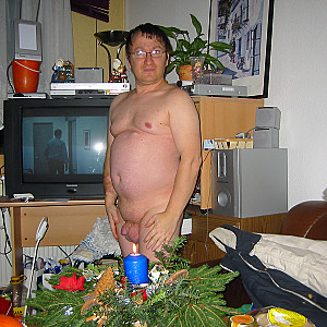 me nude gallery image