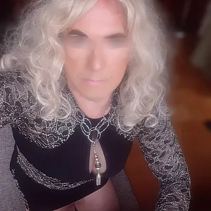 blondy gallery image