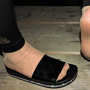 Nylon feet und sexy Plateau Birkis gallery image