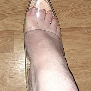 sexy shiny high heels gallery image