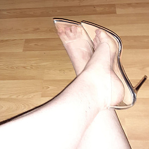 sexy shiny high heels gallery image