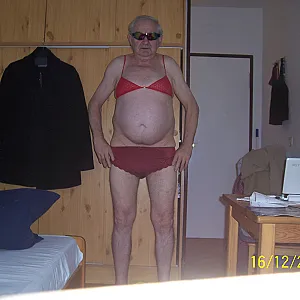 nude gallery image