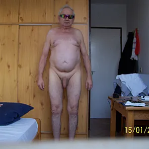 nude gallery image